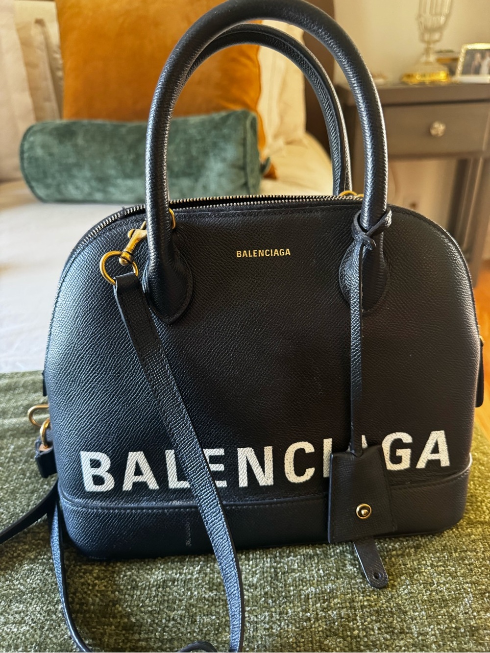 Balenciaga Black Satchel with White Logo - Picture 4 of 9